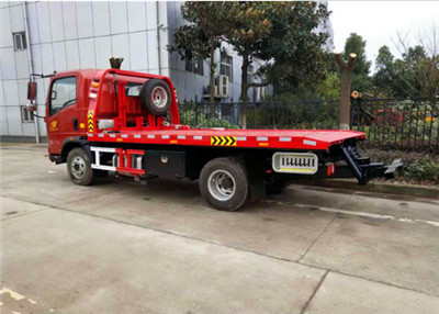 重汽豪沃蓝牌清障车