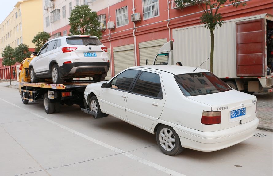 五十铃5.6米平板清障车