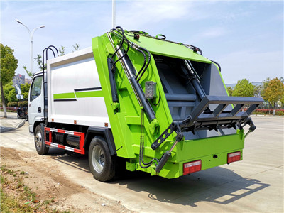 东风3吨压缩垃圾车