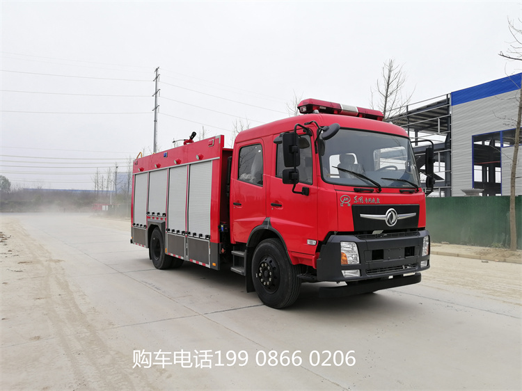 8吨豪沃泡沫消防车