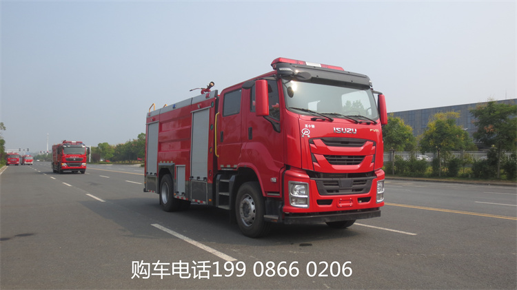 6吨五十铃泡沫消防车