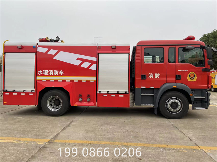 德国曼泡沫消防车