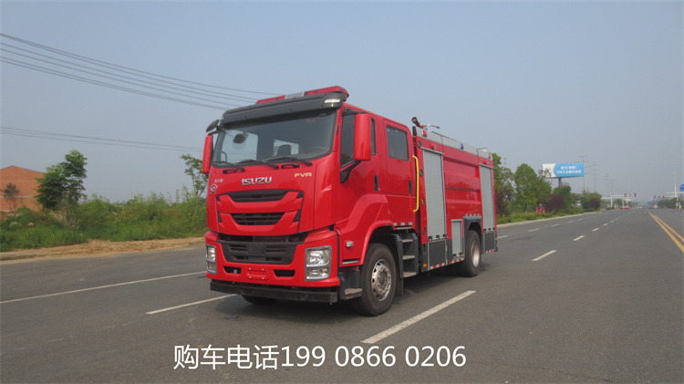 6.5吨五十铃泡沫消防车
