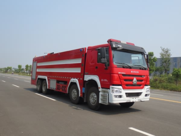 豪沃前四后八泡沫消防车