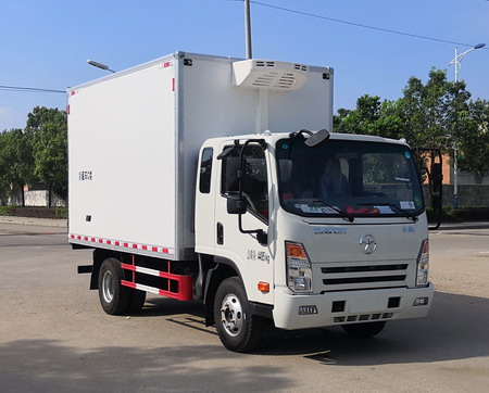大运牌CGC5042XLCHDF33F型冷藏车