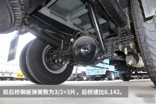 五十铃蓝牌清障车实拍图片（九）