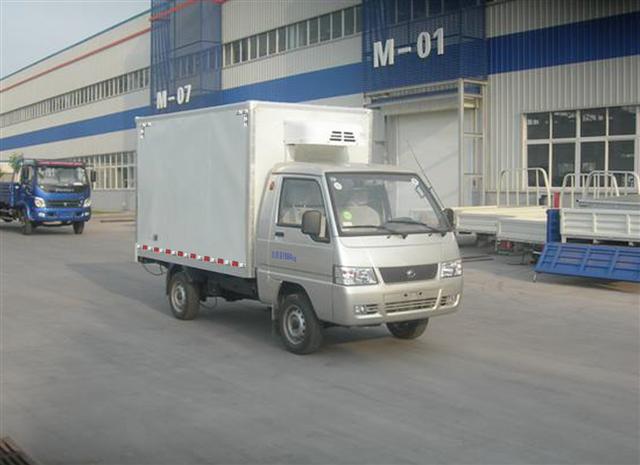 福田驭菱0.5吨冷藏车(厢长2.6米)