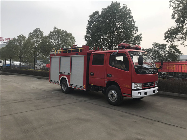 东风153水罐∕泡沫消防车(6吨)