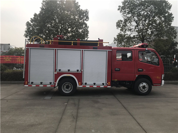 東風小霸王（2噸）消防車(che)