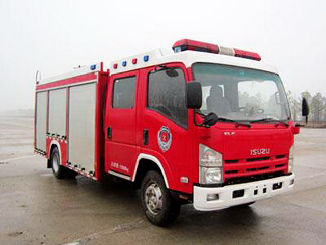 慶鈴泡沫(mo)消防(fang)車（3.5噸）